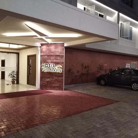 Hotel Panchavady Tiruvalla Εξωτερικό φωτογραφία