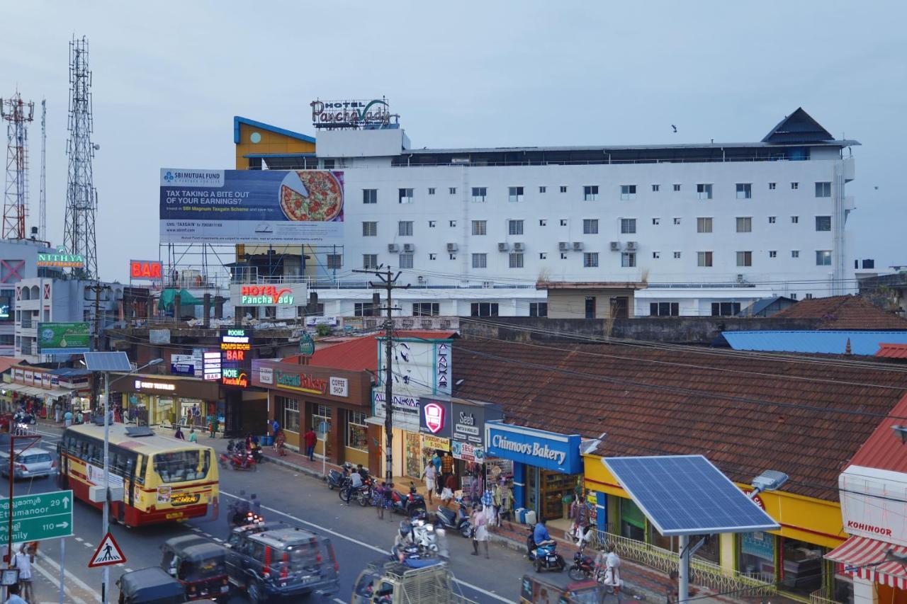 Hotel Panchavady Tiruvalla Εξωτερικό φωτογραφία
