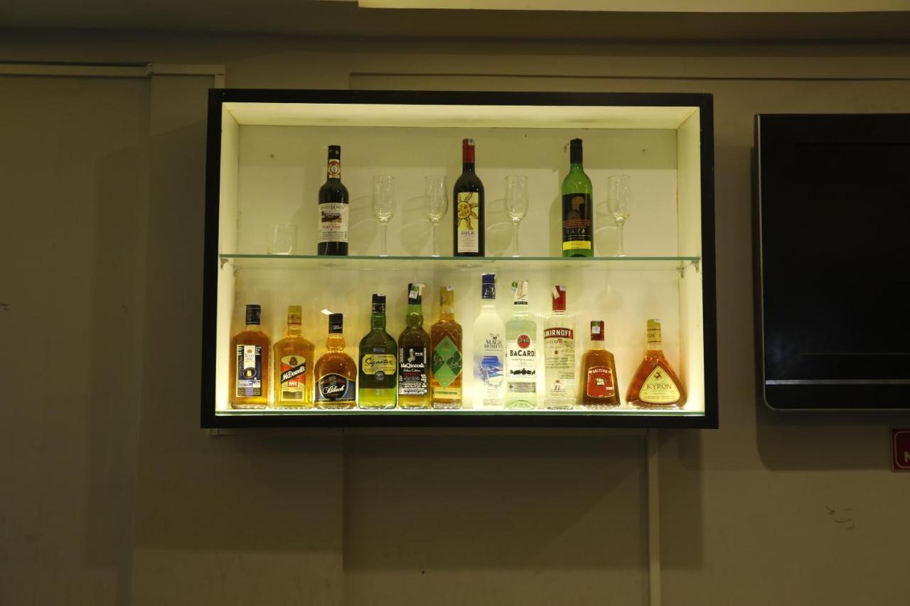 Hotel Panchavady Tiruvalla Εξωτερικό φωτογραφία